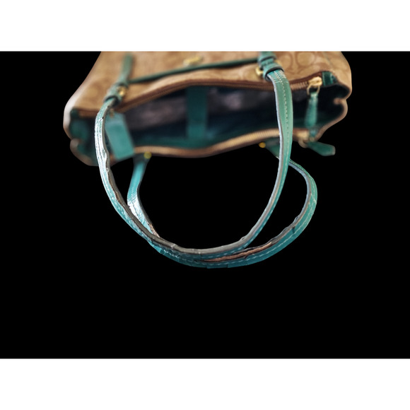 Peyton Signature Jordan double zip Carry-All (COACH F24603) - Picture 11 of 13